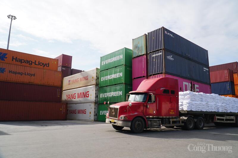 អាជីវកម្មនានាត្រូវមានភាពសកម្ម និងបត់បែនក្នុងការភ្ជាប់ទំនាក់ទំនង និងសហការ ដើម្បីកាត់បន្ថយអត្រានៃឡានដឹកទំនិញទទេនៅពេលធ្វើដំណើរត្រឡប់មកវិញ។