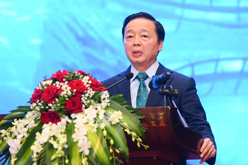 Phó Thủ tướng Trần Hồng Hà nhấn mạnh tiềm năng của Việt Nam trong lĩnh vực nuôi biển công nghệ cao kết hợp du lịch. Ảnh:NNVN