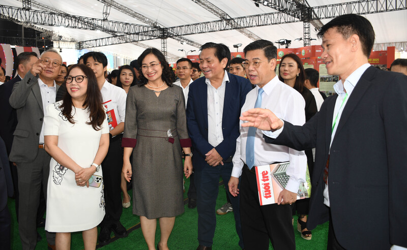 Chùm ảnh: Ngày của Phở 2025: Nâng tầm, lan toả thương hiệu gạo Việt - 13