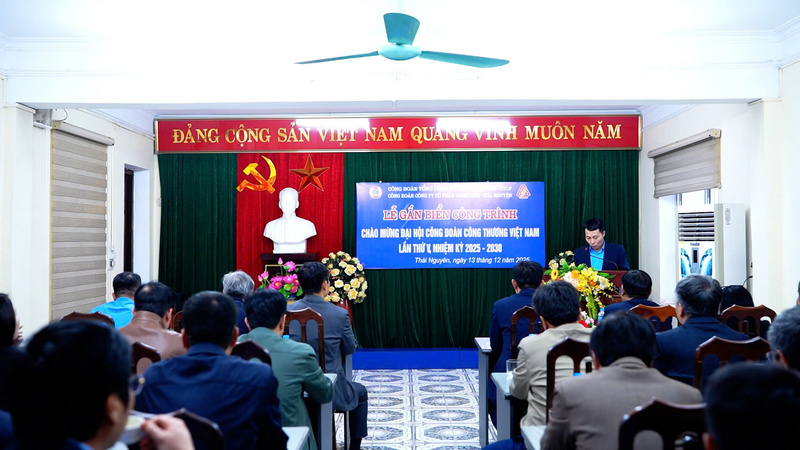 Quang cảnh buổi lễ. Ảnh: Thái Mạnh