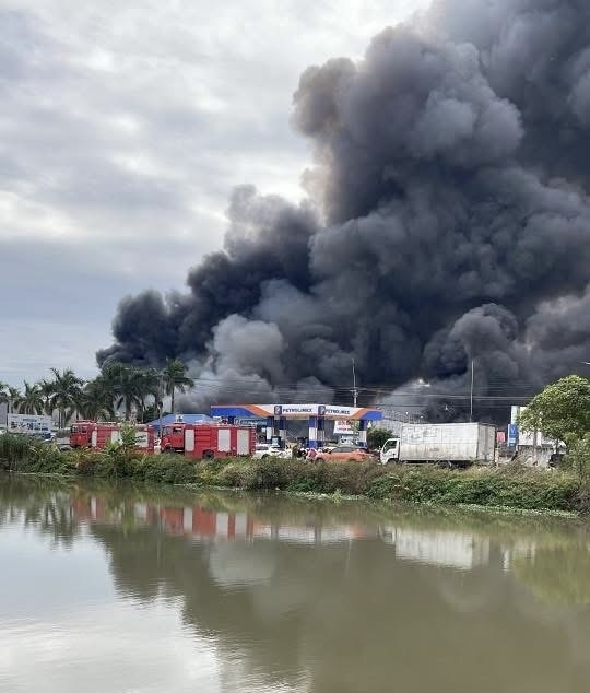 Hiện trường vụ cháy. Ảnh: CTV