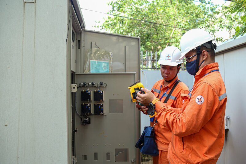 Bộ Công Thương ban hành quy định phương pháp xác định và phê duyệt khung giá phát điện, giá dịch vụ phát điện của hệ thống pin lưu trữ năng lượng. Ảnh minh hoạ