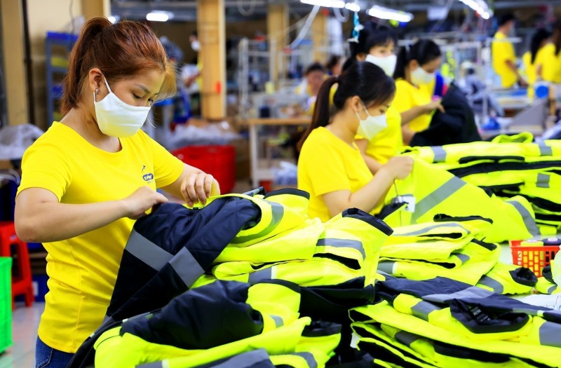 Minh bạch và tuân thủ pháp luật chính về xuất xứ hàng hóa là lợi thế cạnh tranh bền vững nhất của doanh nghiệp. Ảnh minh họa.