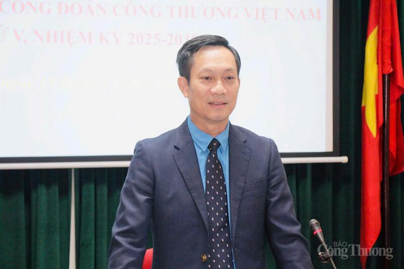 Chủ tịch Công đoàn Công Thương Việt Nam Lê An Hải phát biểu. Ảnh: Phương Cúc