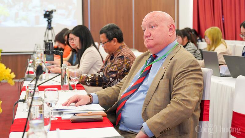 Đại biểu tham dự hội thảo. Ảnh: NH