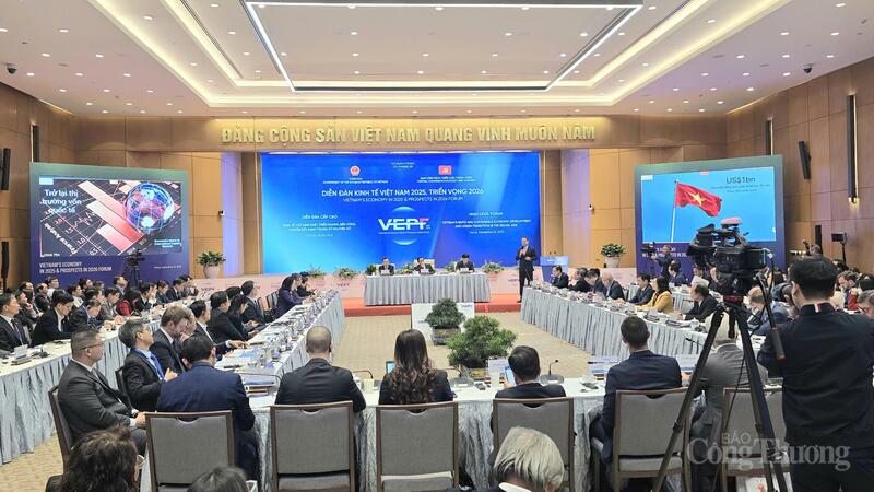 Toàn cảnh phiên cấp cao Diễn đàn kinh tế Việt Nam 2025, triển vọng 2026