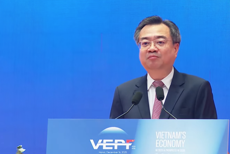 Trưởng Ban Chính sách, chiến lược Trung ương Nguyễn Thanh Nghị phát biểu tại Diễn đàn