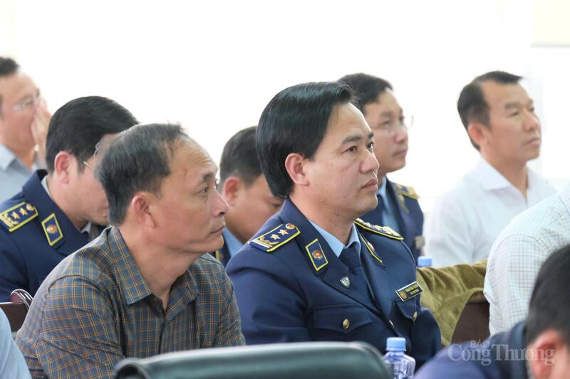 Các đại biểu tham dự hội nghị. Ảnh: Diễm Thương.