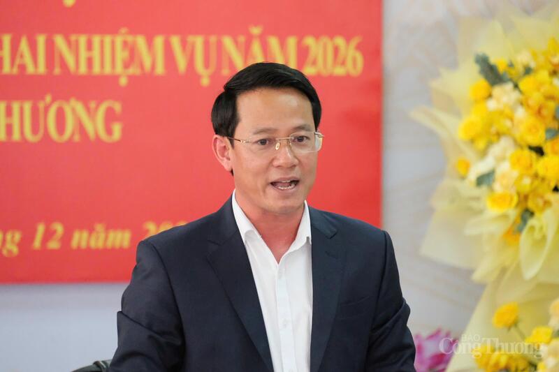 Ông Nguyễn Bá Út, Giám đốc Sở Công Thương tỉnh Lâm Đồng phát biểu tại hội nghị. Ảnh: Diễm Thương