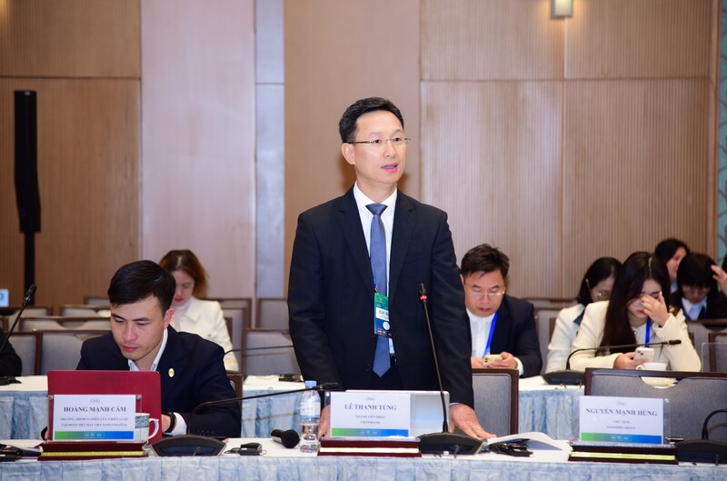 លោក Le Thanh Tung សមាជិកក្រុមប្រឹក្សាភិបាល VietinBank បានបញ្ជាក់ថា៖ ក្រៅពីការផ្លាស់ប្តូរឌីជីថល យុទ្ធសាស្ត្របៃតងគឺជាយុទ្ធសាស្ត្រសំខាន់មួយរបស់ VietinBank។