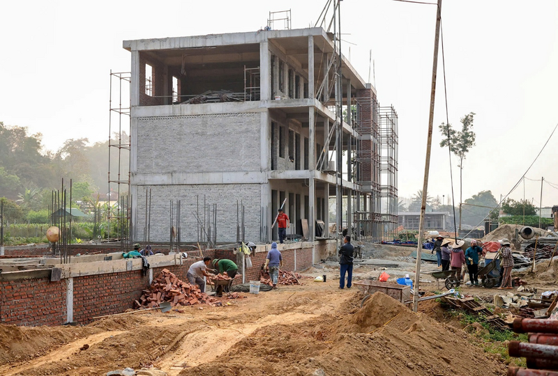 Xây dựng Trường Phổ thông dân tộc Nội trú - Trung học Cơ sở Con Cuông