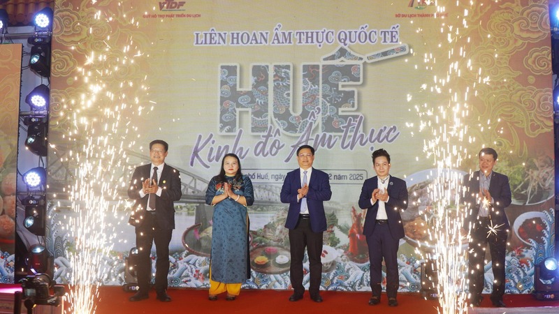 Khai mạc Liên hoan Ẩm thực Quốc tế – Huế 2025. Ảnh: H. Minh.