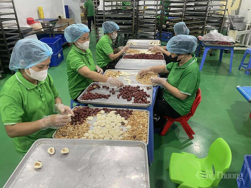 Doanh nghiệp đã chủ động tăng ca sản xuất và bổ sung nhân lực từ khá sớm.