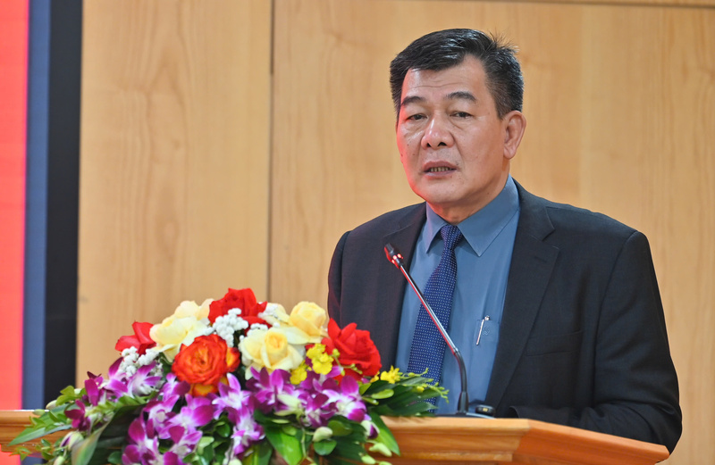 Đồng chí Nguyễn Đức Phong, Phó Bí thư Đảng ủy Chính phủ ghi nhận nỗ lực của Đảng bộ Bộ Công Thương năm 2025.