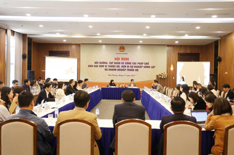 Quang cảnh hội nghị. Ảnh: Hoa Quỳnh.