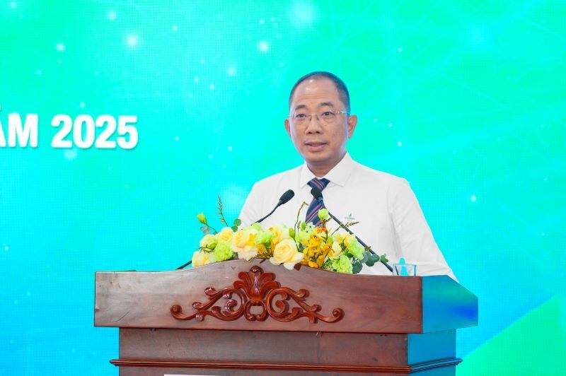 Đồng chí Cao Hoài Dương - Bí thư Đảng ủy, Chủ tịch HĐQT PVOIL phát biểu tại Hội nghị. Ảnh: PVOIL