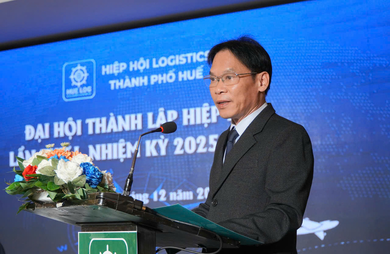 Phó Giám đốc Sở Công Thương thành phố Huế Phan Hùng Sơn phát biểu tại đại hội. Ảnh: Nguyễn Tuấn