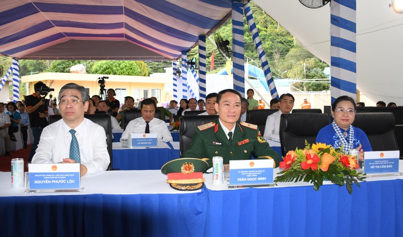 Khánh thành dự án đưa điện lưới quốc gia ra Đặc khu Côn Đảo - 1