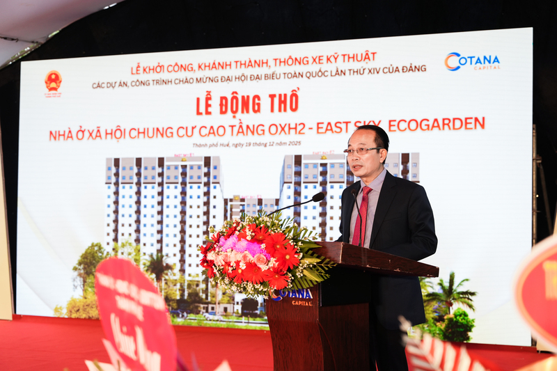 Phó Chủ tịch UBND thành phố Huế Phan Quý Phương phát biểu. Ảnh: Nguyễn Tuấn