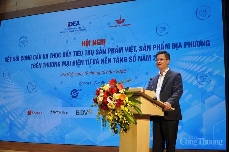 Ông Nguyễn Thế Hiệp, Phó Giám đốc Sở Công Thương Hà Nội phát biểu tại Hội nghị.