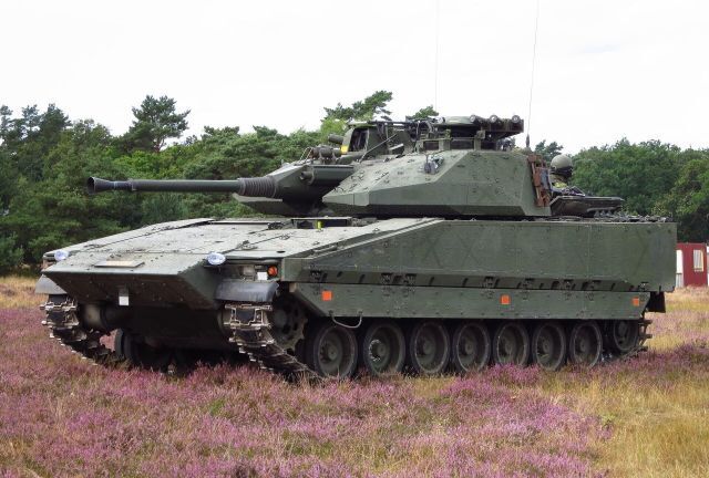 Xe chiến đấu bộ binh CV-90 Mk IV. Ảnh: Armyrecognition