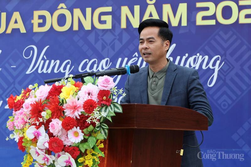Ông Nguyễn Văn Lương, Phó Bí thư Đảng ủy, Chủ tịch UBND xã Mường Pồn. Ảnh: Quỳnh Trang