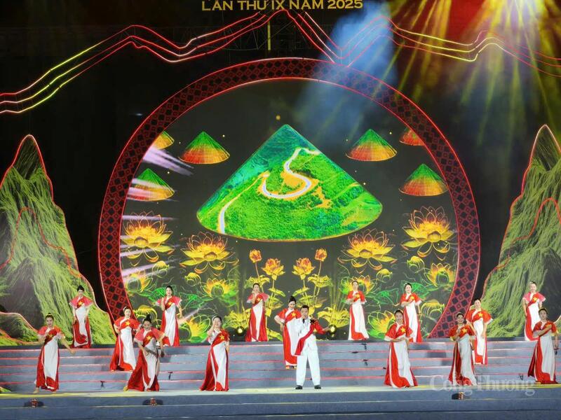 Lễ hội Ném còn để lại ấn tượng trong lòng người dân và du khách khi đến với Điện Biên.