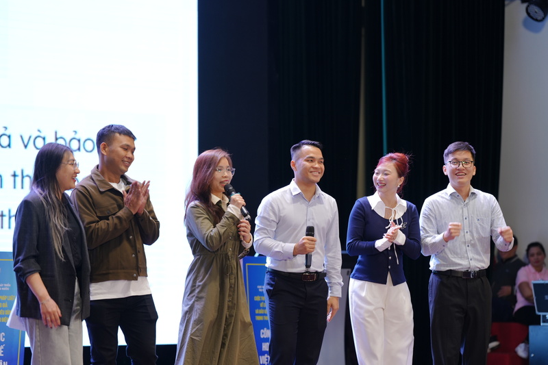 Đội thi Công ty Honda Việt Nam tham gia cuộc thi. Ảnh: Quyên Quyên