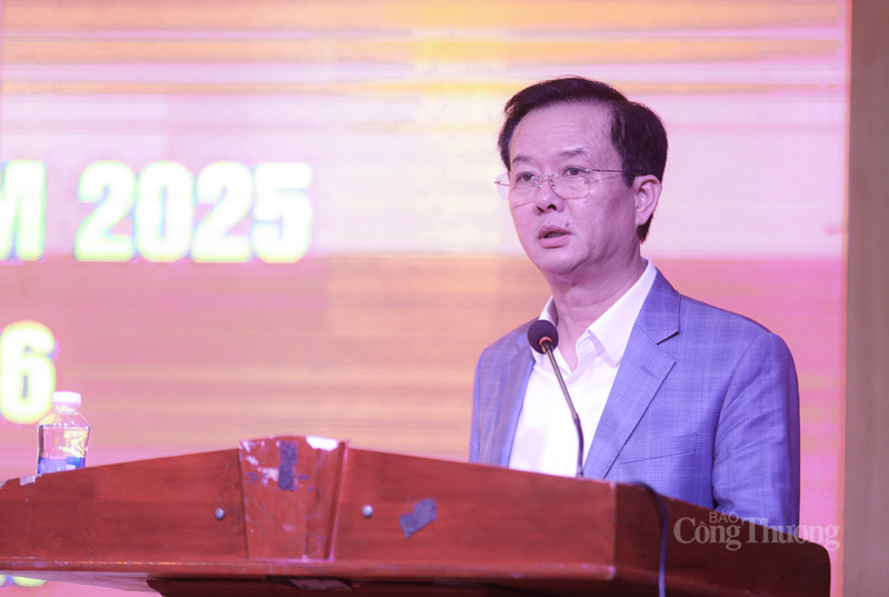 Ông Trần Báu Hà, Phó Chủ tịch Thường trực UBND tỉnh Hà Tĩnh. Ảnh: Trọng Tùng