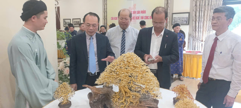 Nhiều sản phẩm công nghiệp nông thôn tiêu biểu của thành phố Huế tham gia bình chọn cấp khu vực miền Trung -Tây Nguyên năm 2025. Ảnh: Nguyễn Tuấn