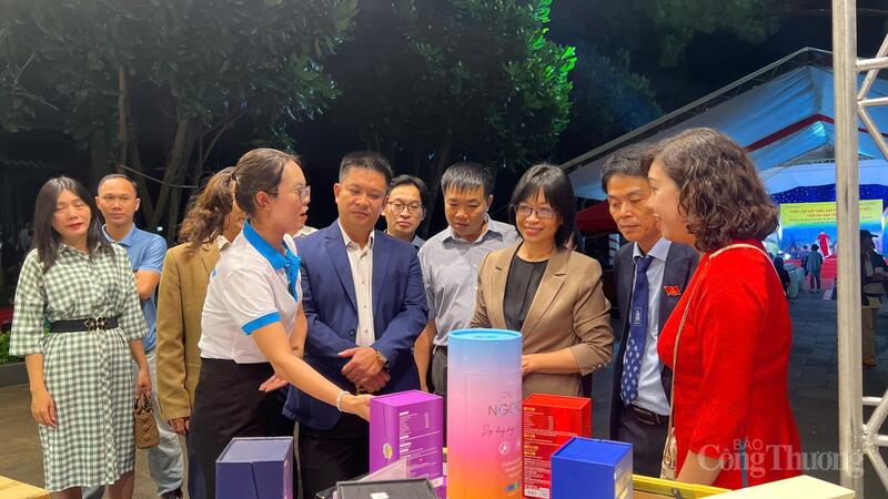 Bên cạnh các hoạt động du lịch, sẽ có các sự kiện quảng bá sản phẩm đặc trưng của địa phương. Ảnh: Hiền Mai