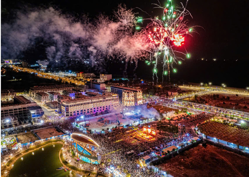 Lễ hội tại Regal Legend