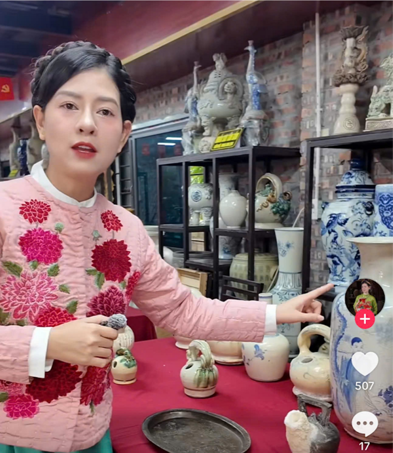 Khi nghệ nhân làng nghề lên livestream, câu chuyện nghề được lan tỏa, giá trị truyền thống được lưu giữ và sản phẩm làng nghề có thêm cơ hội sống trong thời đại số. Ảnh: Anh Thơ