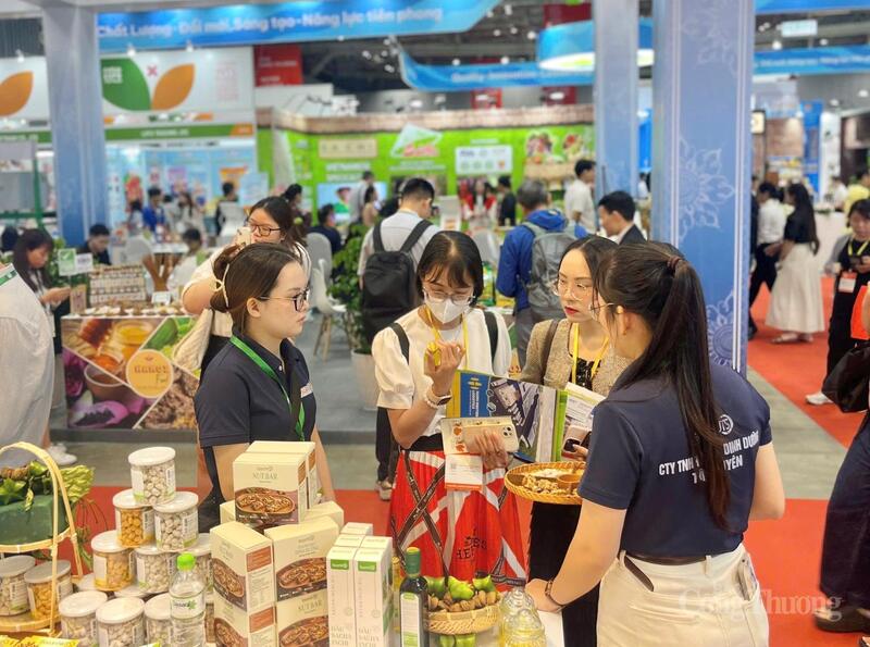 Nông sản Gia Lai được giới thiệu, quảng bá tại Triển lãm Quốc tế Công nghiệp Thực phẩm Việt Nam 2025 (Vietnam Foodexpo 2025).