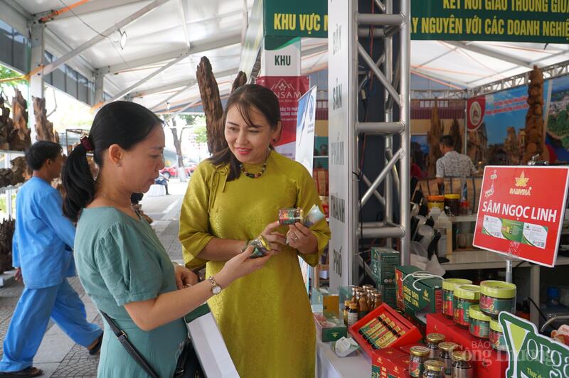 Hàng trăm lượt doanh nghiệp, cơ sở công nghiệp nông thôn tại TP. Đà Nẵng đã được hỗ trợ quảng bá, phát triển thương hiệu từ kinh phí chương trình xúc tiến thương mại, chương trình khuyến công của ngành Công Thương