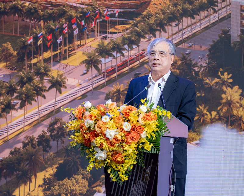 PGS.TS Trần Đình Thiên có những chia sẻ tâm huyết về APEC 2027, cơ hội và thách thức.