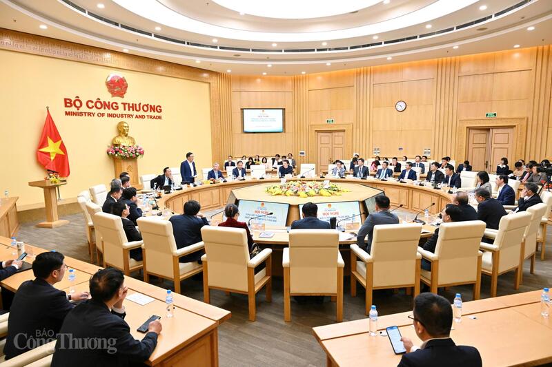 Quang cảnh hội nghị. Ảnh: Cấn Dũng