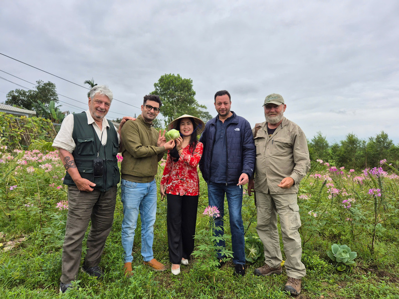 Doanh thu từ du lịch nông thôn năm 2025 tại Đà Nẵng là hơn 300 tỷ đồng, góp phần đáng kể tăng thu nhập cho người dân tham gia làm du lịch ở khu vực nông thôn. Ảnh: Bình An