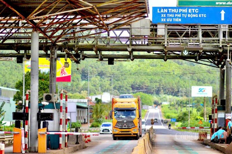 Việc sớm đầu tư cao tốc sẽ phục vụ lưu thông hàng hóa, đặc biệt là nông sản, thực phẩm, tạo dư địa phát triển du lịch và thu hút đầu tư, góp phần đảm bảo quốc phòng, an ninh toàn vùng. Ảnh minh họa