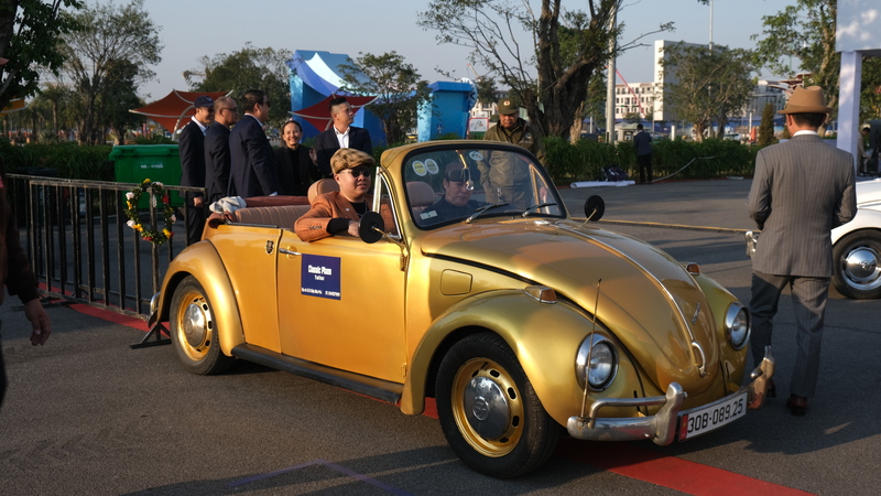 Mẫu xe cổ mang nhiều cảm xúc tới khách tham quan