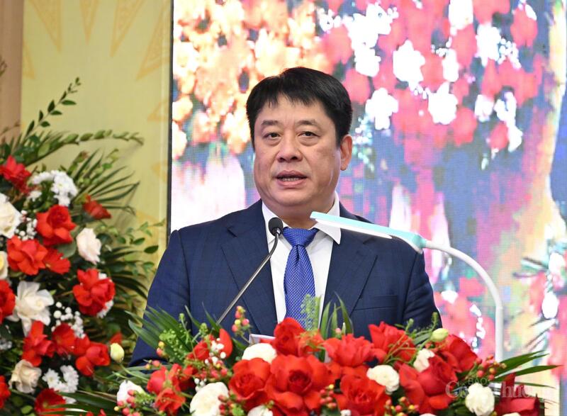 Tổng Giám đốc EVN Nguyễn Anh Tuấn báo cáo tại hội nghị. Ảnh: Cấn Dũng