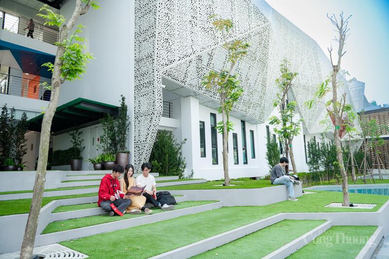 Sinh viên được thụ hưởng uy tín thương hiệu và chất lượng đào tạo đẳng cấp quốc tế từ Manchester Metropolitan, trong môi trường chuẩn QS 5 sao quốc tế của BUV. Ảnh: Quỳnh Anh