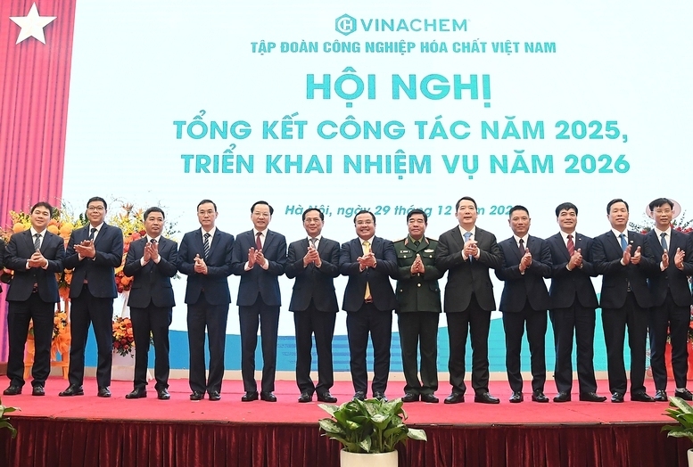 Phó Thủ tướng Bùi Thanh Sơn và các đại biểu dự Hội nghị - Ảnh: VGP/Hải Minh