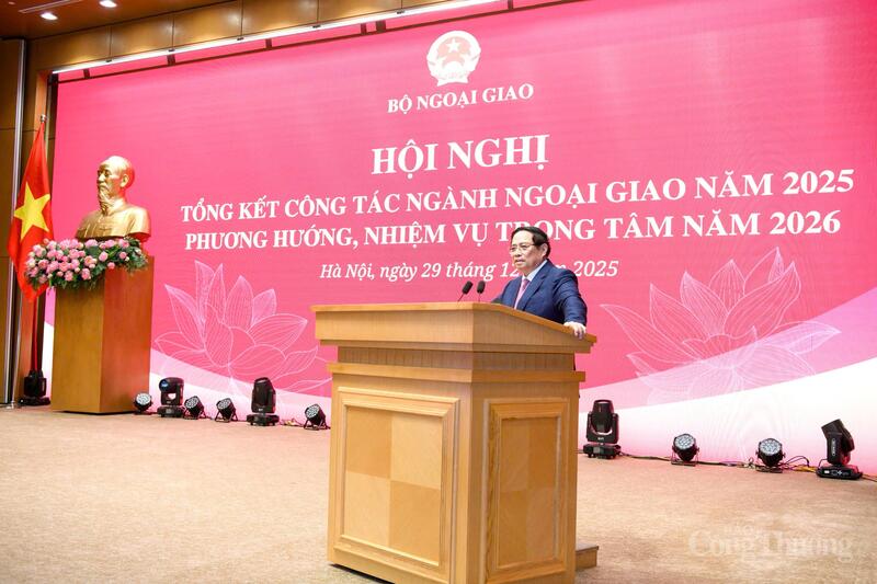 Thủ tướng yêu cầu ngành Ngoại giao quán triệt phương châm 24 từ khóa, nâng tầm sứ mệnh, phụng sự đất nước.