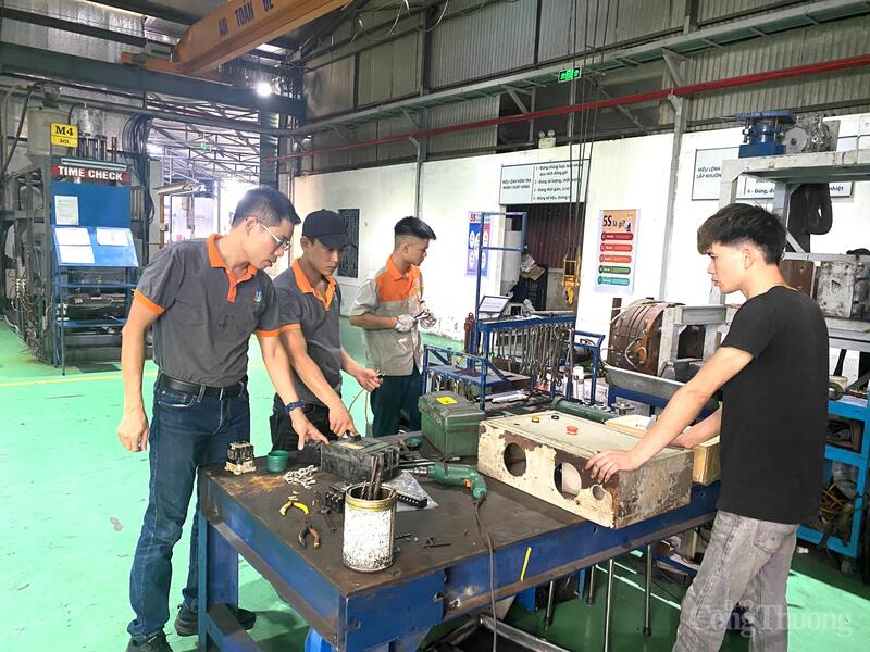 Tại Hải Phòng, mức thưởng bình quân tết Dương lịch năm 2026 đạt khoảng 1,13 triệu đồng/người, tăng 16,5% so với năm 2025.