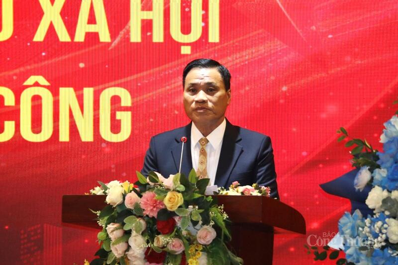 Ông Trần Hồng Quảng, Chủ tịch Hiệp hội Doanh nghiệp của Thương binh và Người khuyết tật Việt Nam phát biểu khai mạc hội thảo. Ảnh: Phương Trang