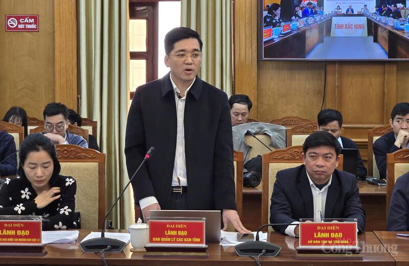 Đại diện lãnh đạo Ban Quản lý Khu công nghiệp tỉnh Bắc Ninh