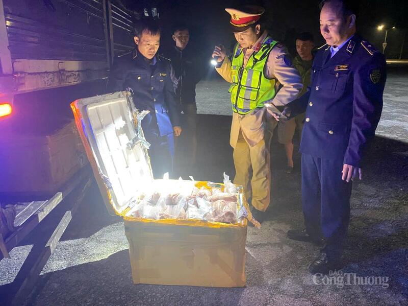 Chi cục QLTT Hà Tĩnh phối hợp lực lượng CSGT liên tục phát hiện các hành vi vi phạm. Ảnh: QLTT Hà Tĩnh