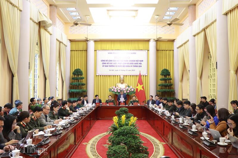 Quang cảnh buổi họp báo. Ảnh: Thanh Tuấn