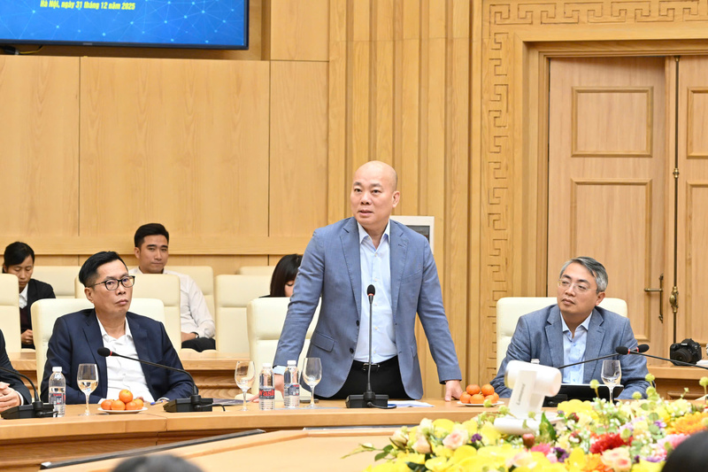 Cục trưởng Cục Xúc tiến thương mại Vũ Bá Phú phát biểu tại hội nghị. Ảnh: Cấn Dũng.